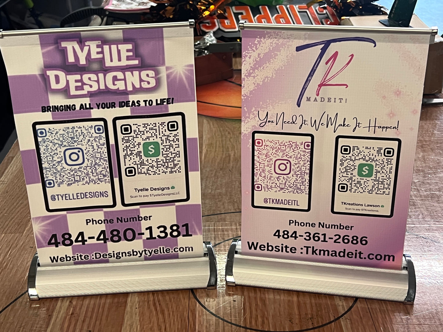 Tabletop Retractable banner