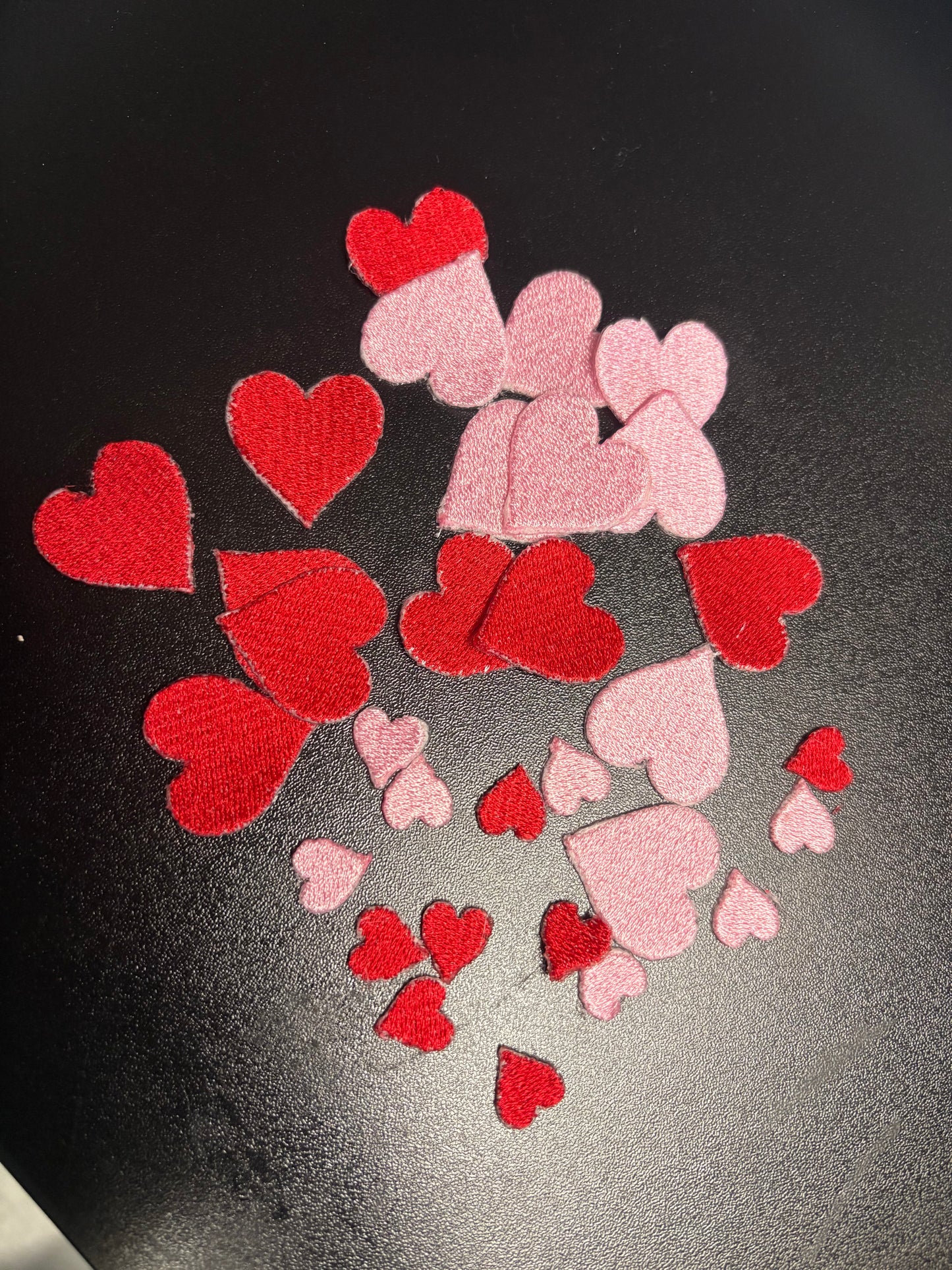 Small iron on hearts(30pk)