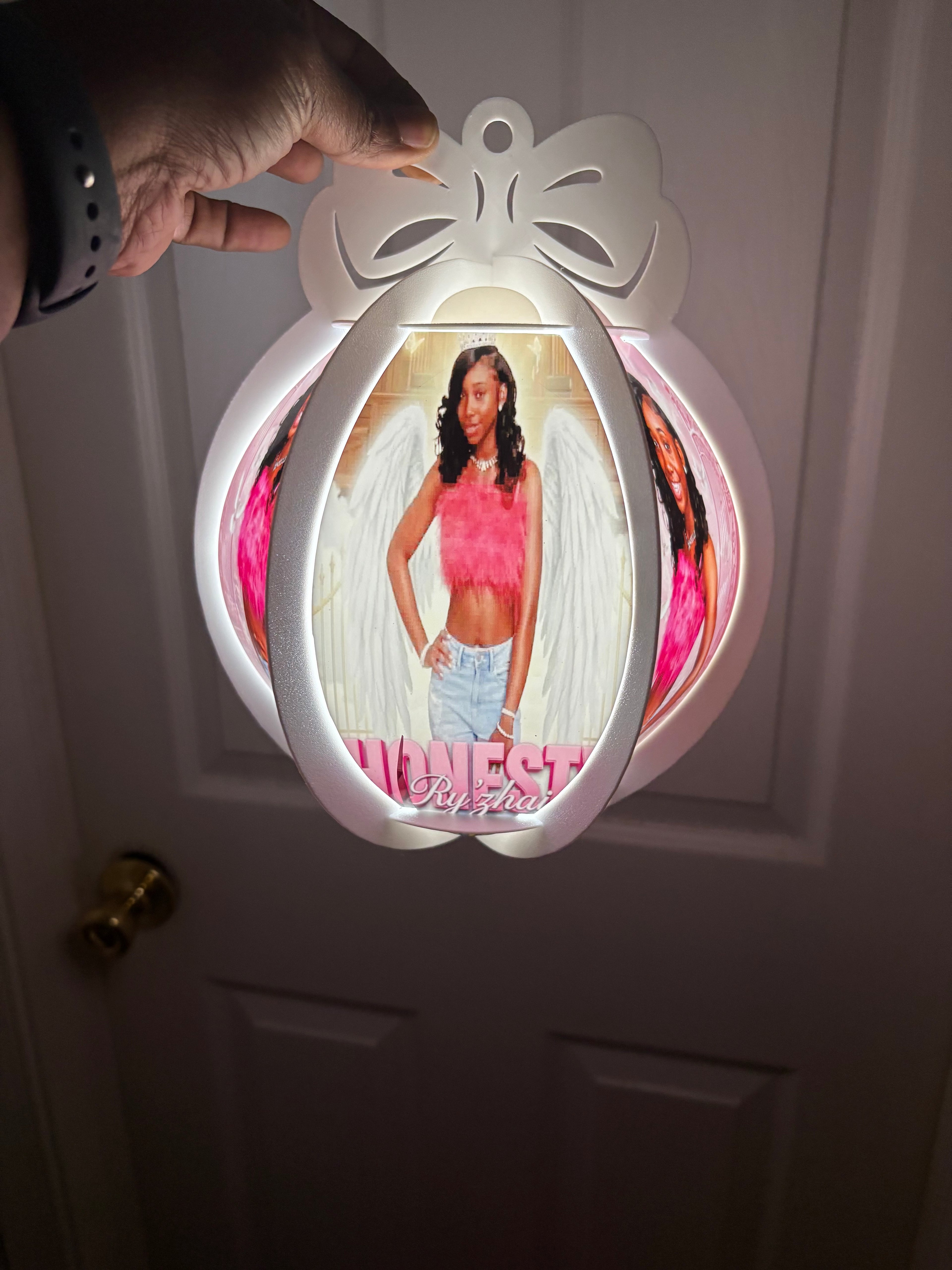Ball lantern
